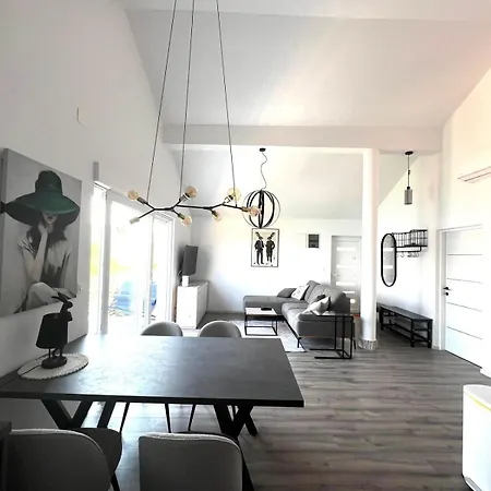 Apartment Pet Friendly Cozy Near