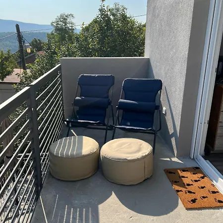 Apartment Pet Friendly Cozy Near *